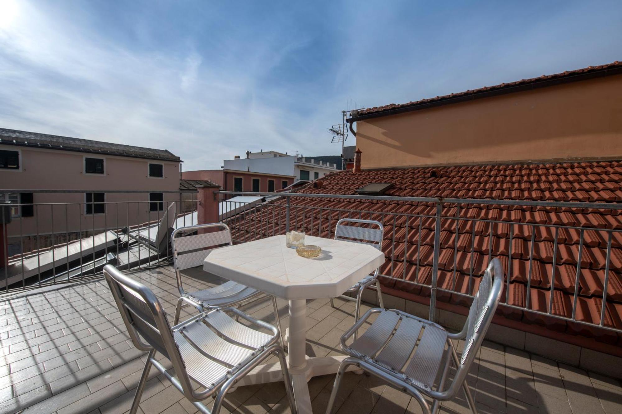 188B - Casa Di Nina Moneglia Con Terrazza - 2Min Dal Mare Διαμέρισμα Εξωτερικό φωτογραφία